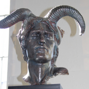 ESCULTURA FAUNO