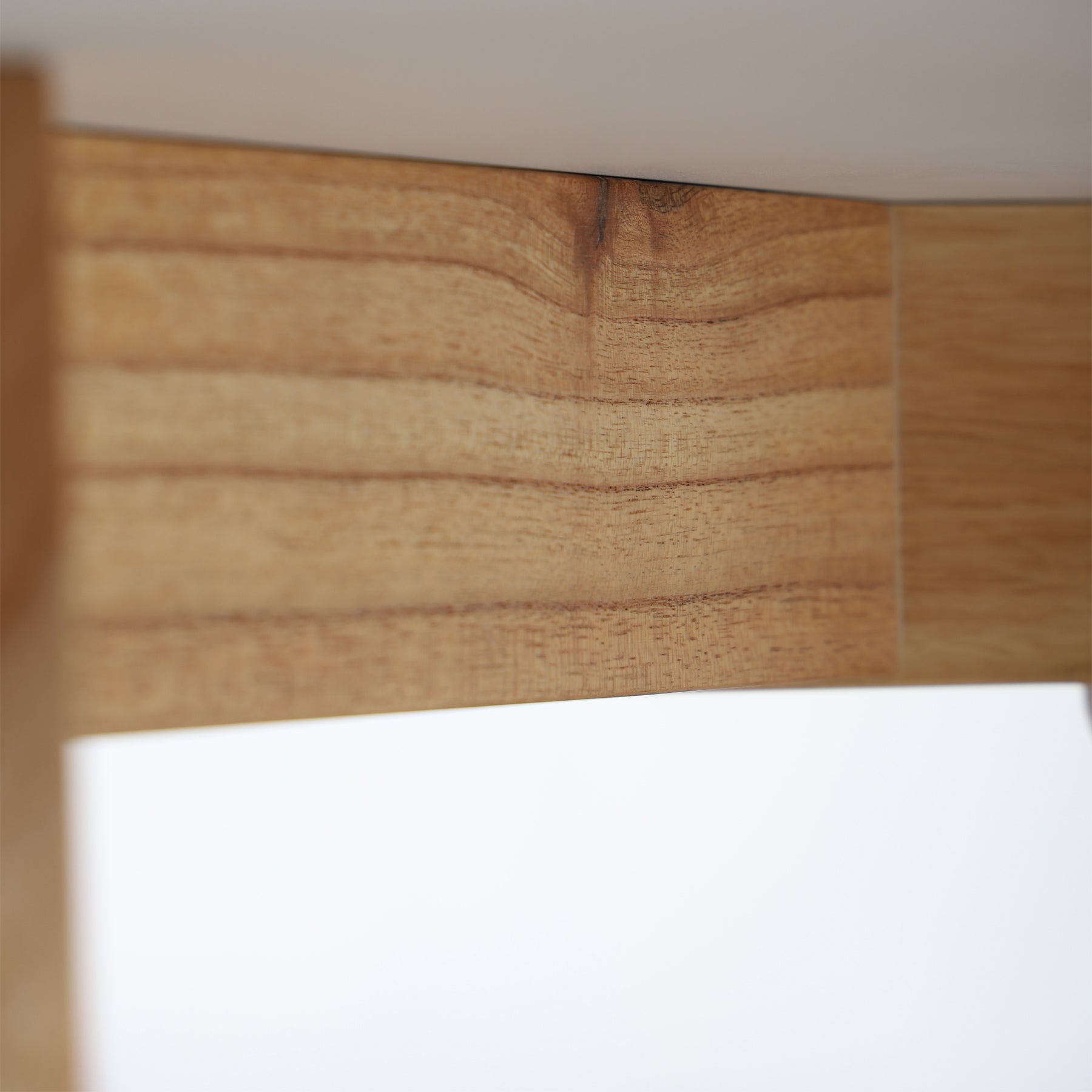 Mesa Ícaro Redonda Michael Thonet